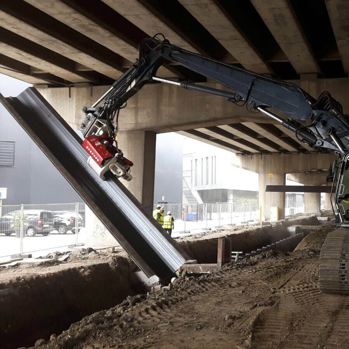 Side-Grip-Vibro-Hammer-Gripping-Arms