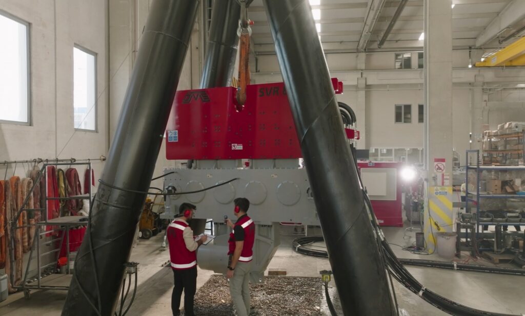 OMS Vibro Pile Driving Equipment