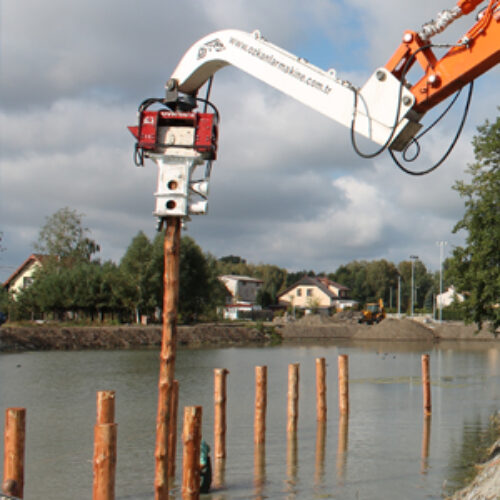OMS Vibro Pile Driving Equipment